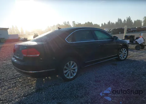 2012 Volkswagen Passat 2.5L Sel из США, поврежденный, VIN 1VWCH7A32CC044492